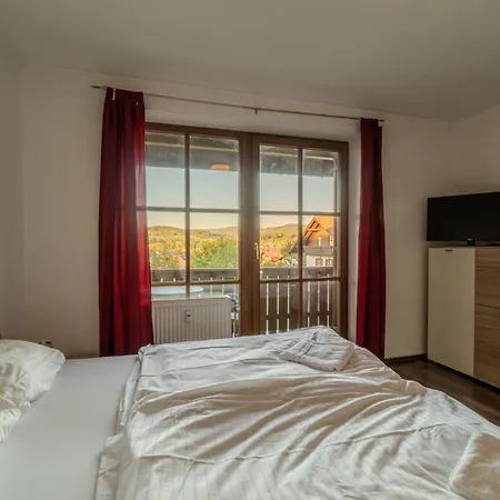 Апартаменты Chrysantihof - 390 Mit Pool & Sauna