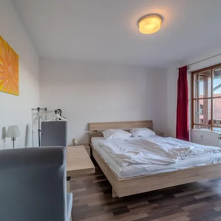 Chrysantihof - 390 Mit Pool & Sauna Цвизель
